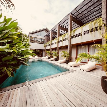 Thehub Pererenan Coworking, Pool And Rooftop チャングー エクステリア 写真