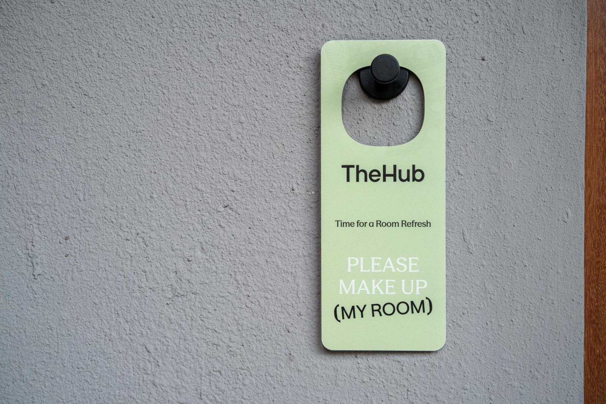 Thehub Pererenan Coworking, Pool And Rooftop チャングー エクステリア 写真