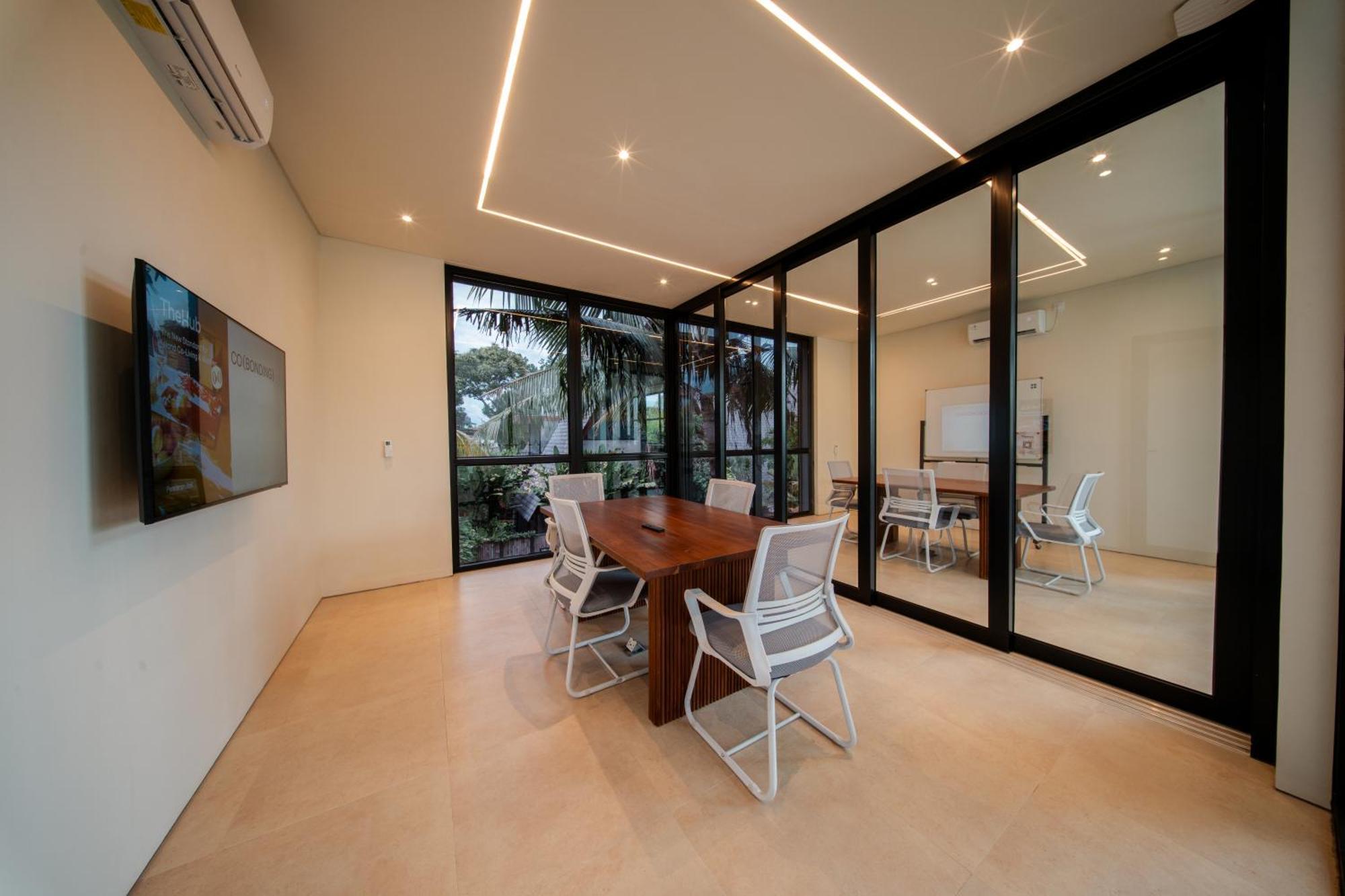 Thehub Pererenan Coworking, Pool And Rooftop チャングー エクステリア 写真
