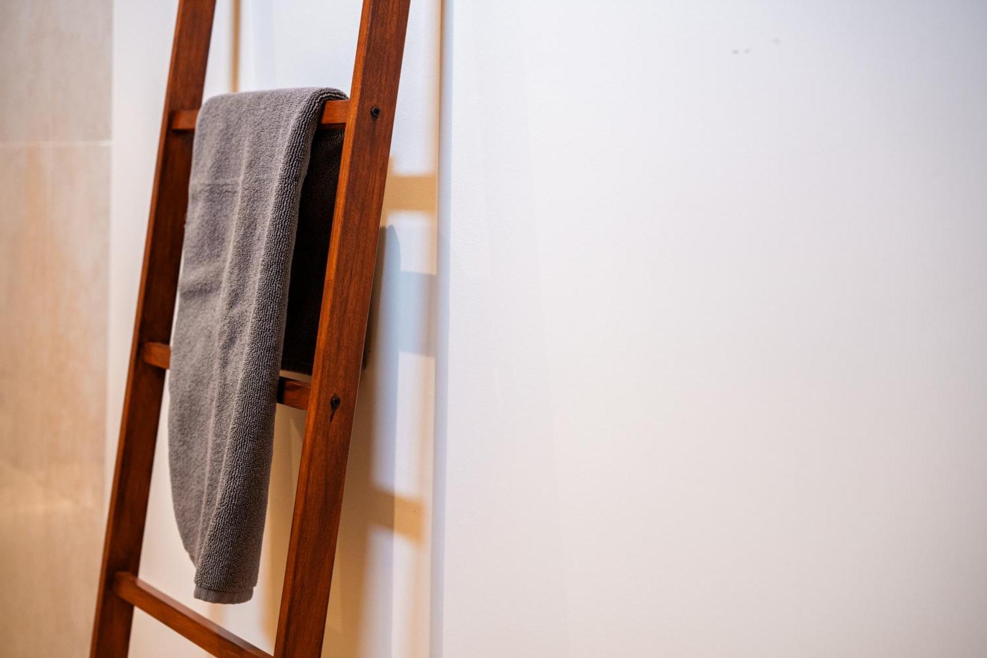 Thehub Pererenan Coworking, Pool And Rooftop チャングー エクステリア 写真
