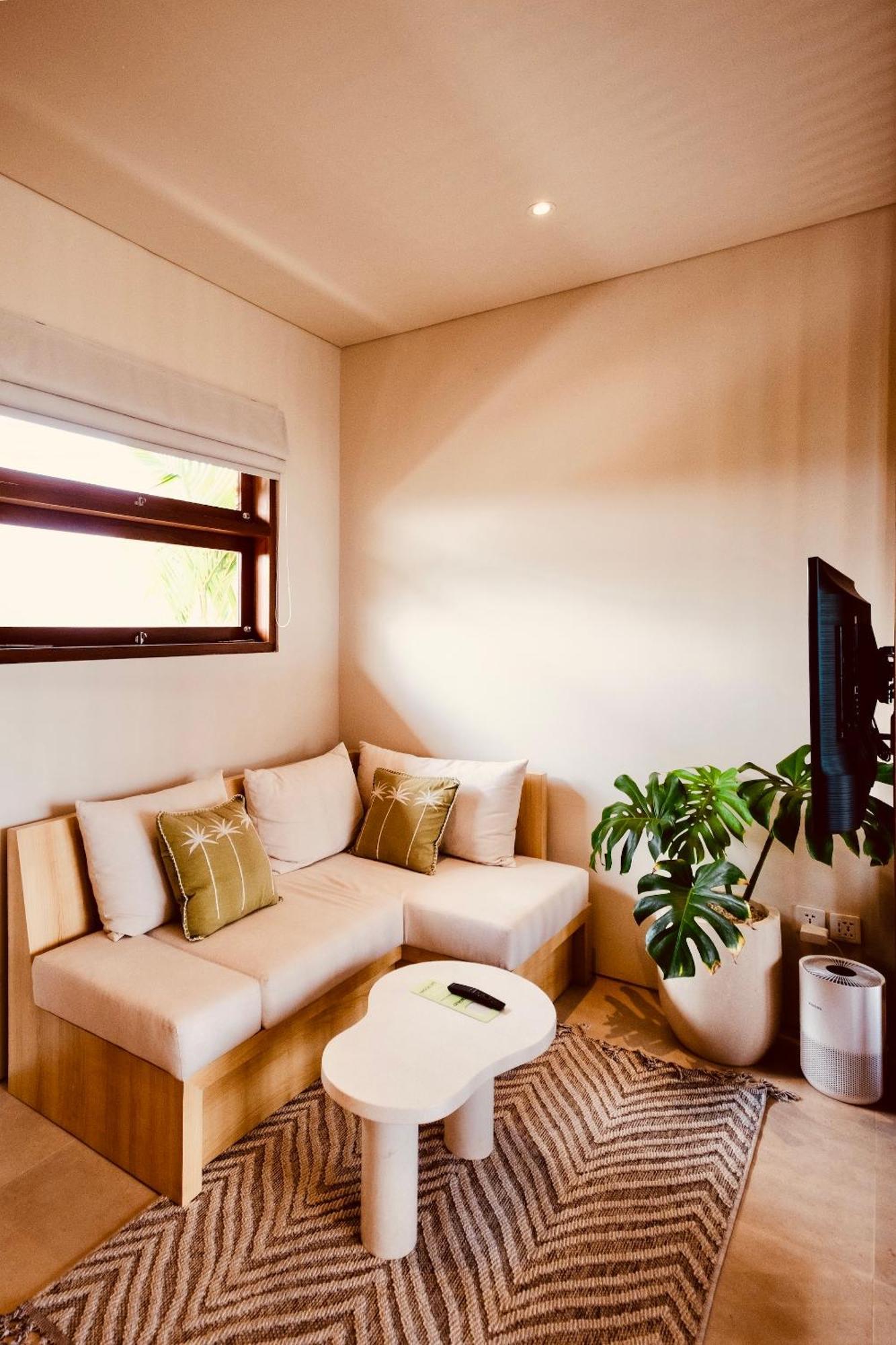 Thehub Pererenan Coworking, Pool And Rooftop チャングー エクステリア 写真