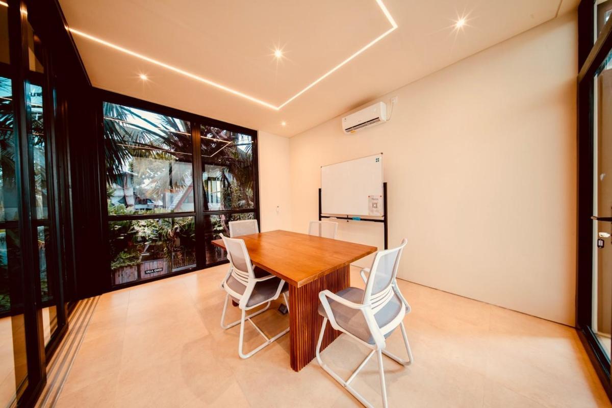 Thehub Pererenan Coworking, Pool And Rooftop チャングー エクステリア 写真